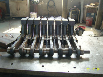 La Cina Gancio del telaio dell'acciaio legato dei pezzi di ricambio dell'escavatore dell'OEM per la costruzione di corpo dell'automobile fornitore